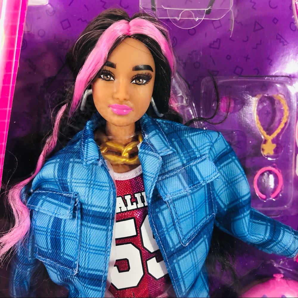 Barbie Extra Doll #13 Gorgeous Latino Goddess Face Articulated Curvy Body Mold